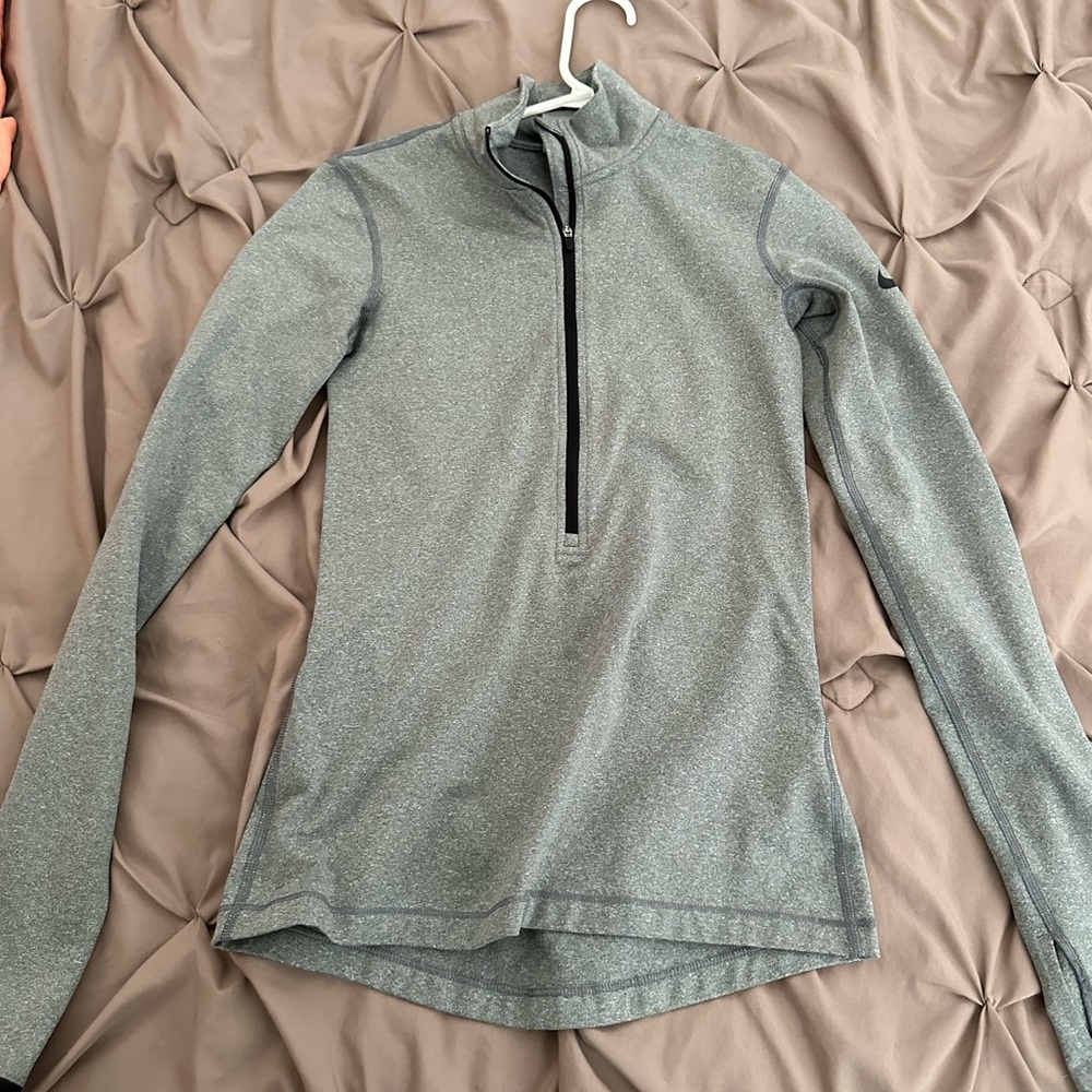 Grey nike half zip up